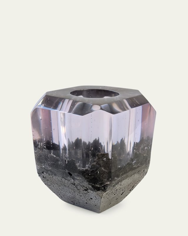 IN DISGUISE Diamond Vase